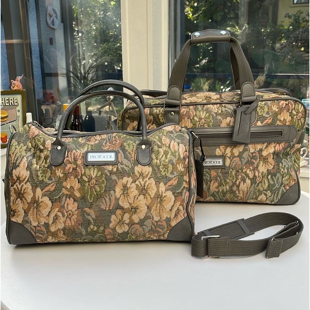 Protocol Vintage Tapestry Travel Luggage Set